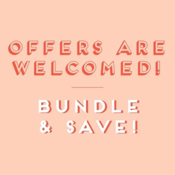 American Eagle Distressed High Rise Mom Jean Size 2R Regular Black - Picture 5 of 5